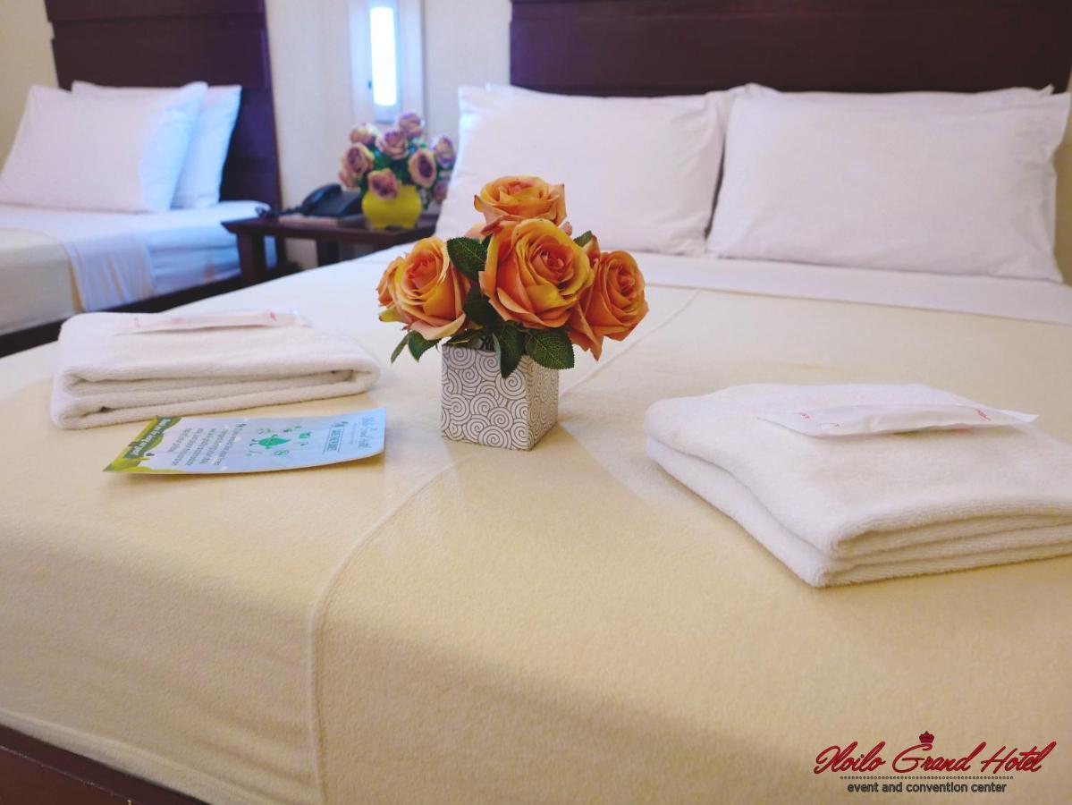Iloilo Grand Hotel ภายนอก รูปภาพ