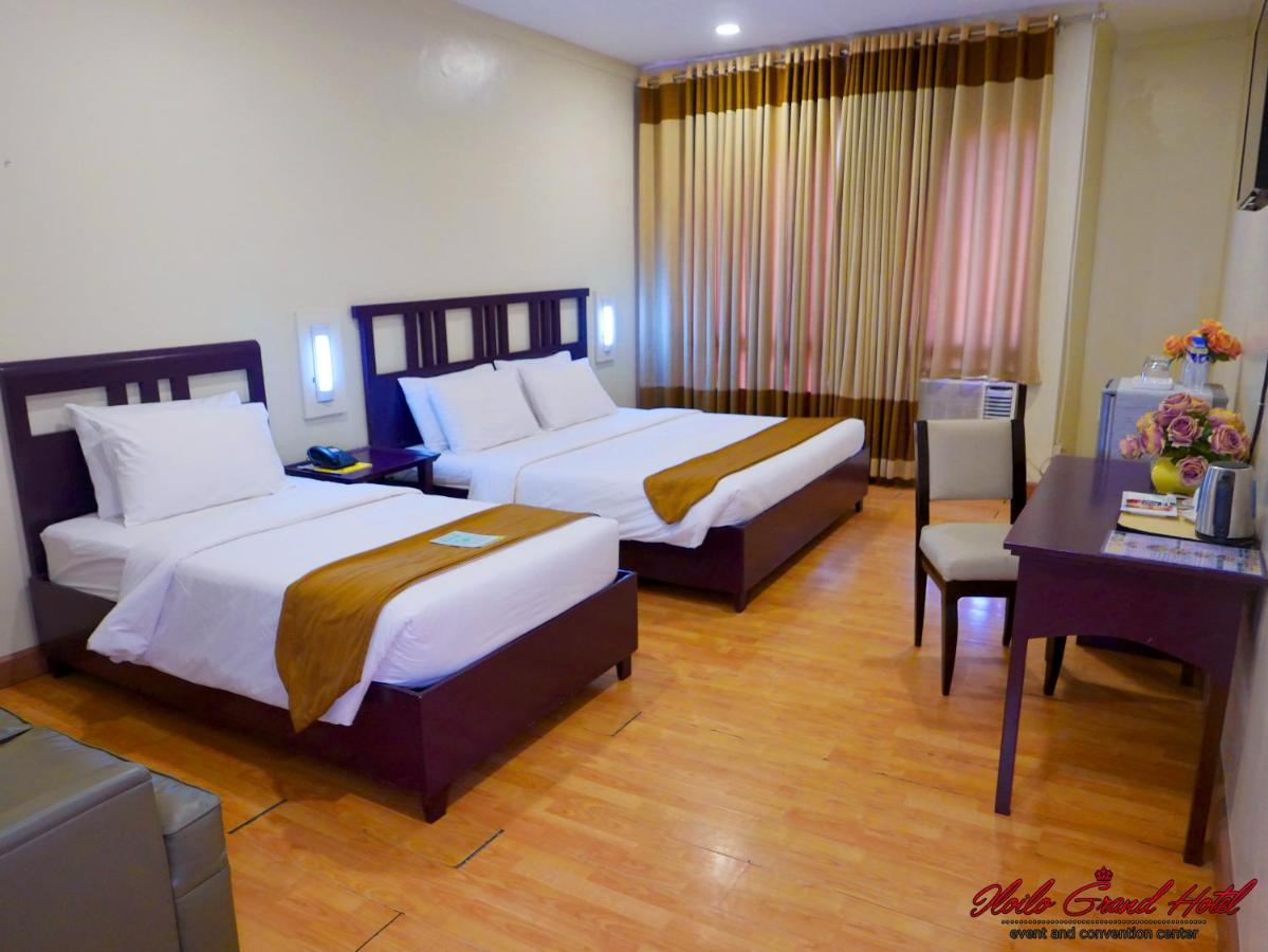 Iloilo Grand Hotel ภายนอก รูปภาพ