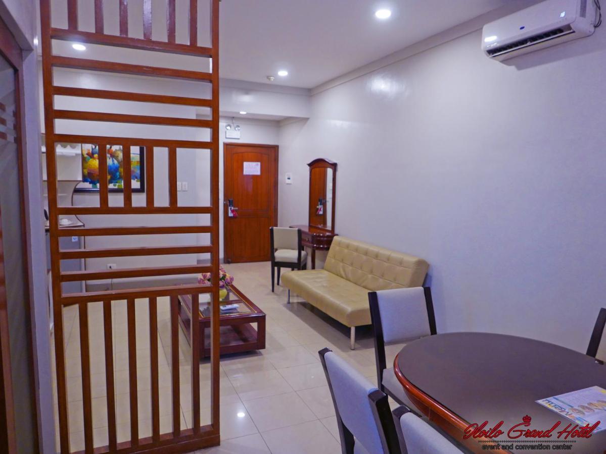 Iloilo Grand Hotel ภายนอก รูปภาพ