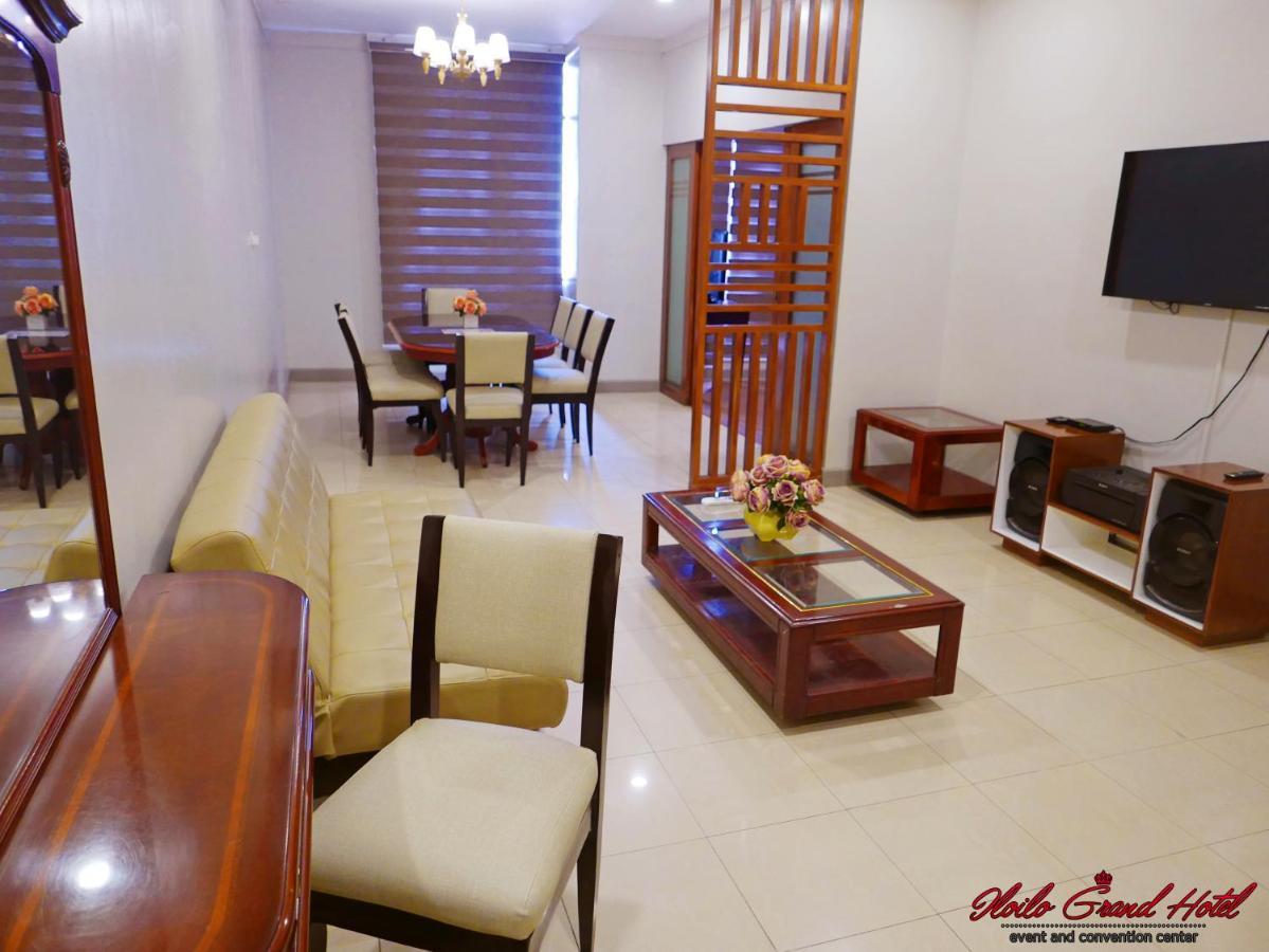 Iloilo Grand Hotel ภายนอก รูปภาพ
